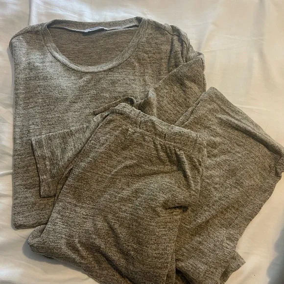Cozy Heather Brown Loungewear Set - Picture 1 of 2